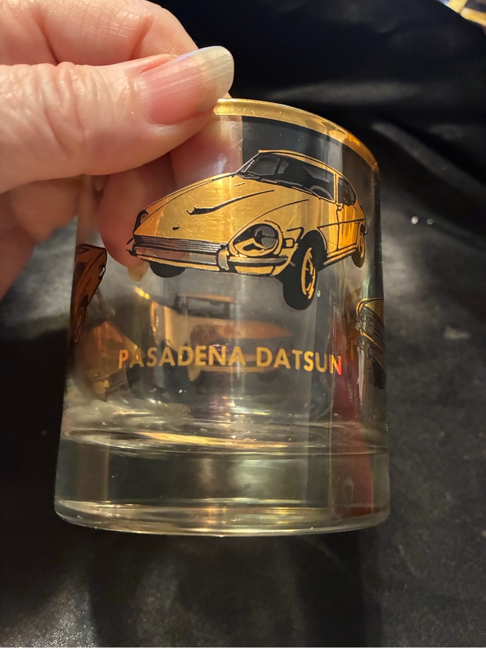 Vintage Gold Trim Glass lowball tumbler Pasadena Datsun - Picture 6 of 7